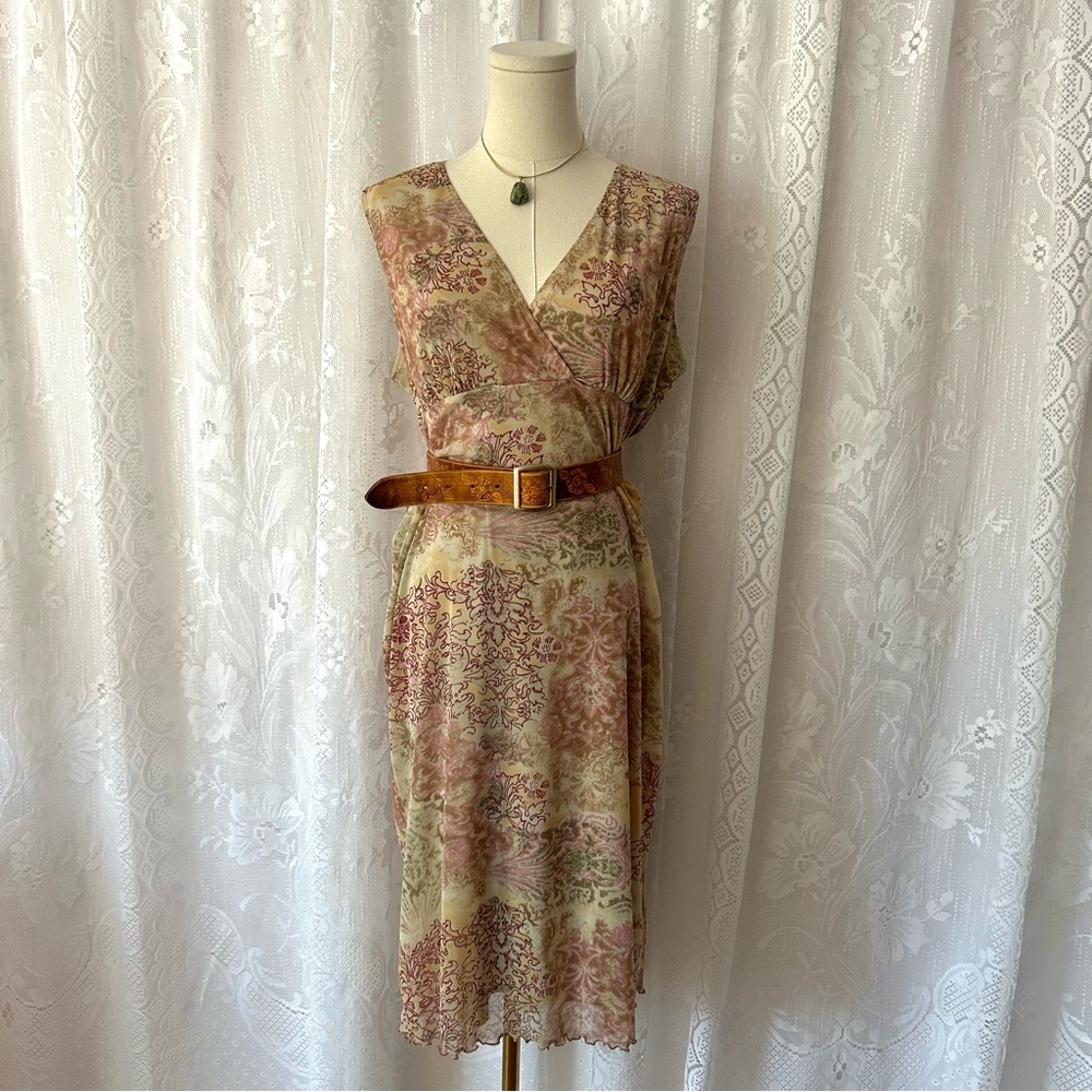 Vintage 1990's Floral & Paisley Midi Dress!